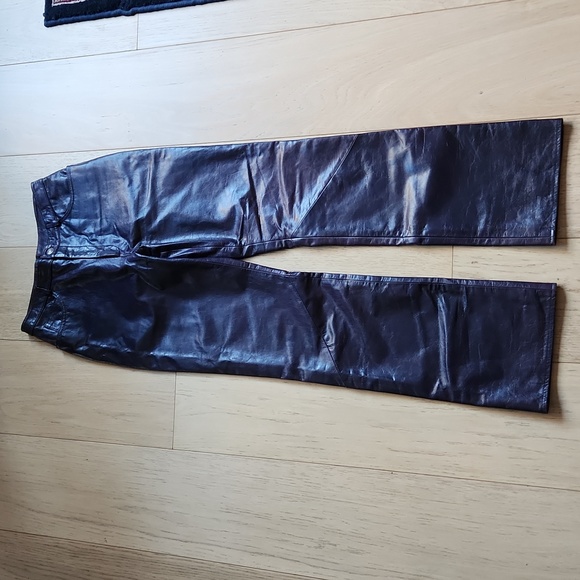 Vintage Elements by Vakko Leather Pants in Aubergine - Picture 12 of 15